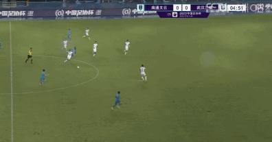 同时，他称目前为止自己没有收到公司的联络，事情依然没有任何进展。