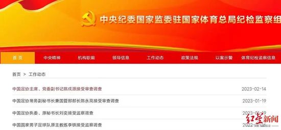 奥兰多·布鲁姆谈《指环王》系列片酬 2021-04-25 4月25日，据灯塔专业版数据显示，在中国内地重映已达10天的电影《指环王：护戒使者》票房突破1.09亿元、续作《指环王：双塔奇兵》重映2天票房轻松入账5017万元。