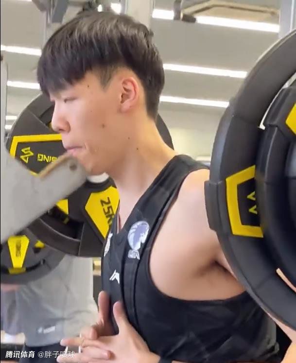 CP粉认为她伺机插足 婚姻触礁 宁愿带娃！