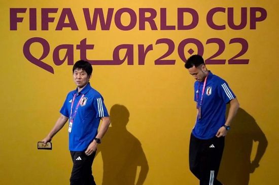 2021年中国电影总票房472.58亿，国产电影票房占比84.49%。
