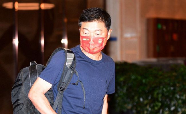 乌尔善：对《寻龙诀》没野心 中国电影需要大片 2015-12-23 截至采访乌尔善的这天，《寻龙诀》开画5日已吸金近8亿，总算是为开局温吞的贺岁档打响了一炮。