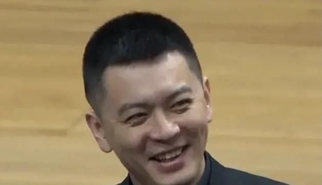 WIFI下打开 专稿 电影《捕风追影》正式上映，目前票房已破1亿。