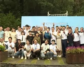 两人最后一次同框是在今年4月，开花带着4岁的女儿送水果姐奔赴太空。