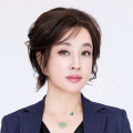 两分多钟的时间信息量爆棚，悬疑、惊悚、爆破枪战、亲情、爱情、兄弟情外加卖萌搞笑交错上演，难怪有网友看完表示只看预告片就足够过瘾。